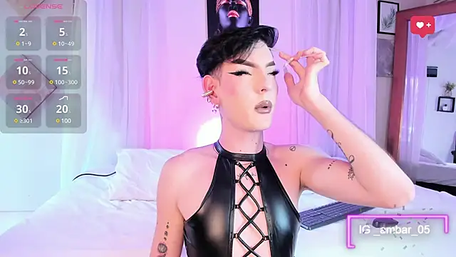 Snapshot of Ambar_Jhones chatting on 01.20.25 Ambar Jhones online show from 01.20.25