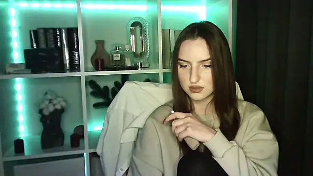 X Alisa online show from 01.18.26