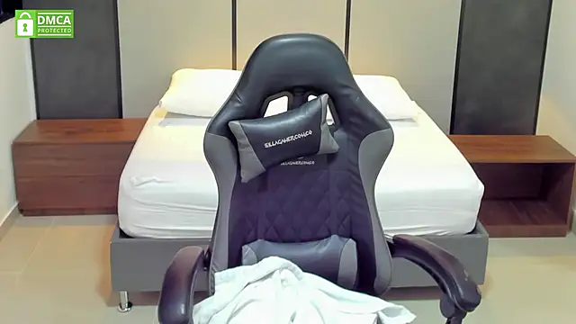 candy summer28 online show from 09.22.25