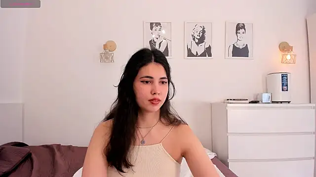 hoa lan online show from 02.18.25