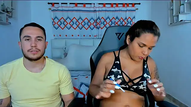 Snapshot of xxx_sweet_couple_ chatting on 12.10.24 xxx sweet couple  online show from 12.10.24