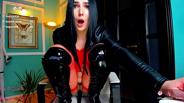 1Munique online show from 02.14.25