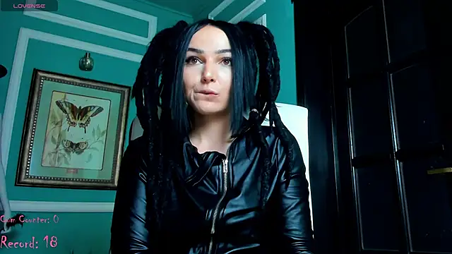 1Munique online show from 02.16.25