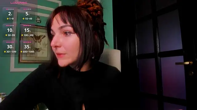 1Munique online show from 12.21.25