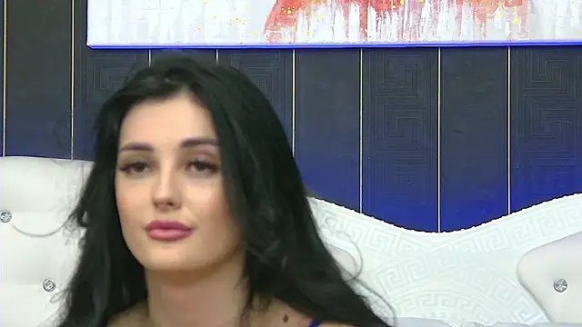Snapshot of SophiaVilner chatting on 01.17.25 SophiaVilner online show from 01.17.25