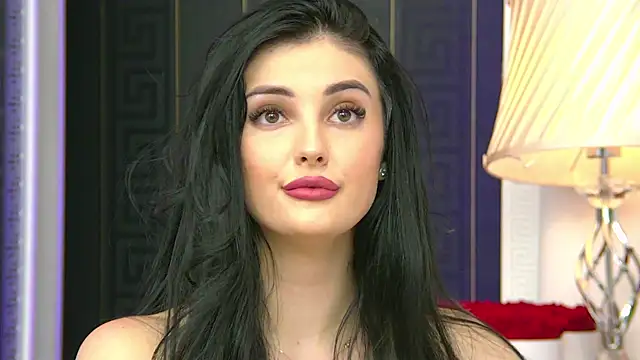 Snapshot of SophiaVilner chatting on 01.31.25 SophiaVilner online show from 01.31.25