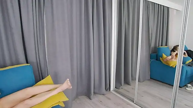 Snapshot of NatalieCarterr chatting on 11.22.25 NatalieCarterr online show from 11.22.25