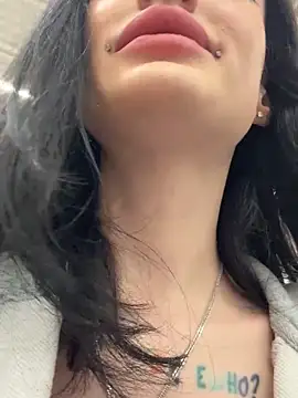 Melissa crazy online show from 10.28.25