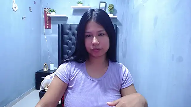 Letty Plugxo online show from 05.15.26