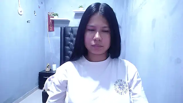Letty Plugxo online show from 05.19.26