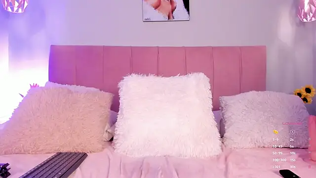 ScarletGV online show from 10.29.25