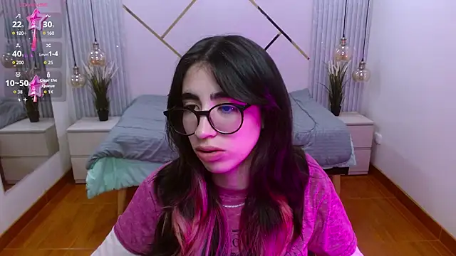 LenaRoses online show from 12.05.25