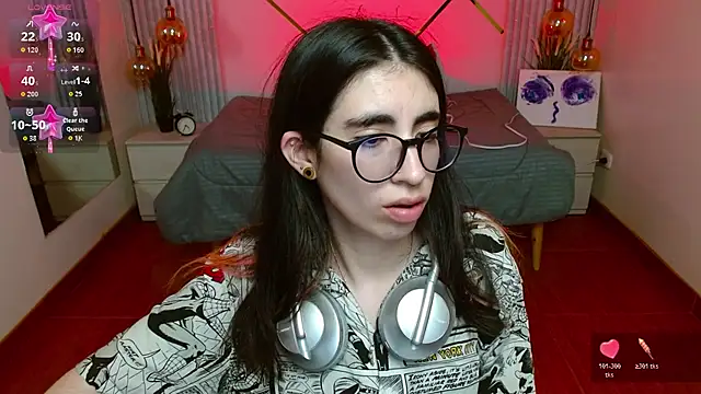 LenaRoses online show from 04.14.26