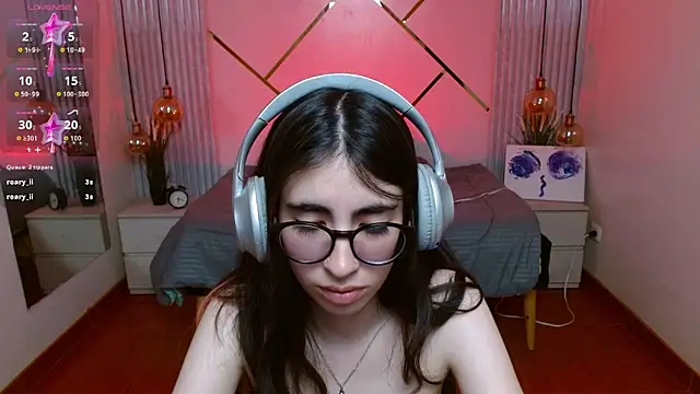 LenaRoses online show from 04.16.26