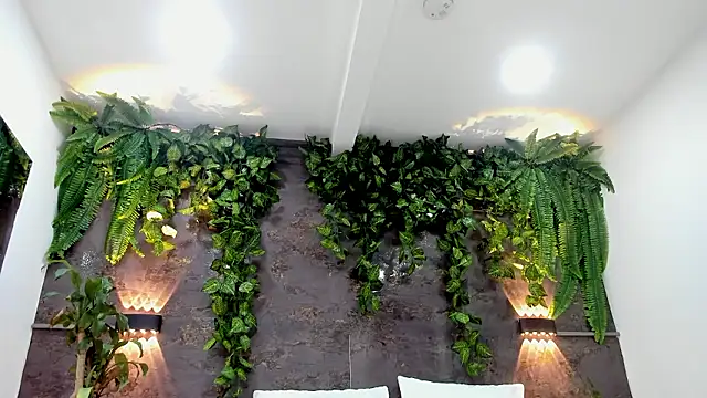 Snapshot of alice_greco chatting on 02.01.26 alice greco online show from 02.01.26