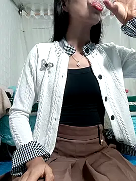 Sweet Toy20 online show from 11.23.25