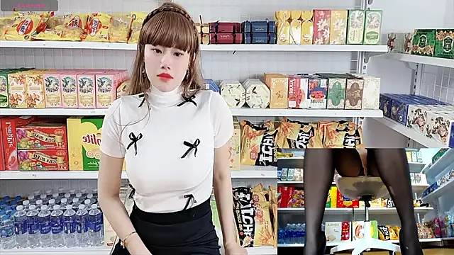 Snapshot of _7Eleven_ chatting on 01.21.25 7Eleven online show from 01.21.25