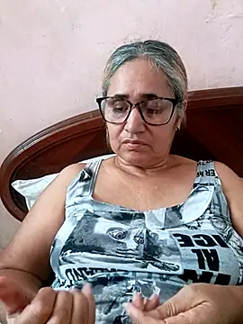  candi online show from 11.17.25