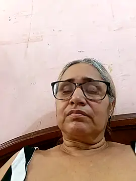  candi online show from 11.21.25