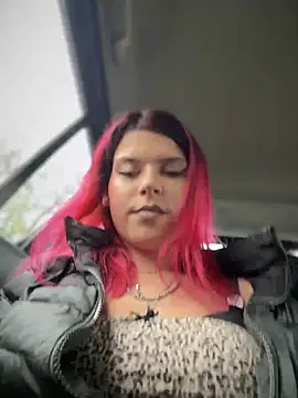 RiriRoseey online show from 11.30.25