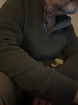 Snapshot of Shyboy817 chatting on 02.11.26 Shyboy817 online show from 02.11.26