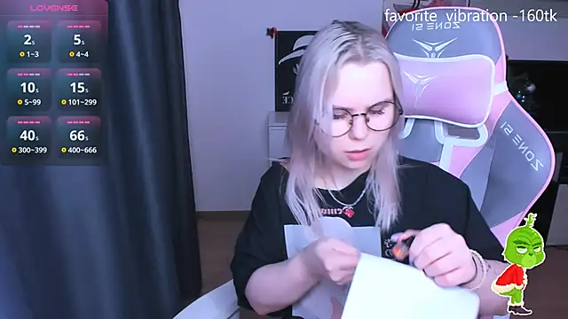 miray kuriyama123 online show from 01.13.26