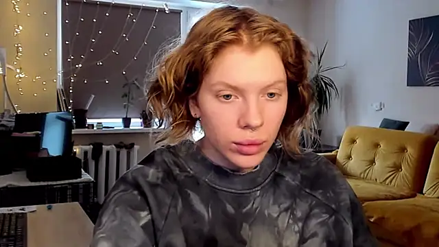 Snapshot of StellaDavis chatting on 02.26.25 StellaDavis online show from 02.26.25