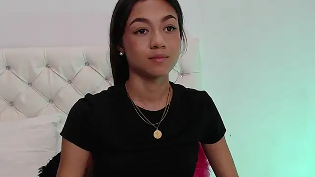 hantonella  online show from 03.05.25