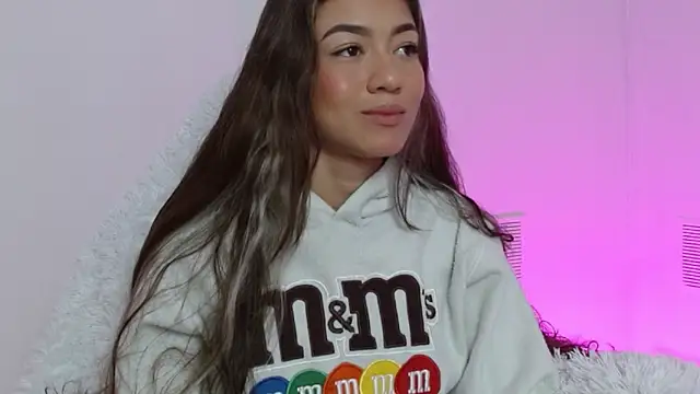 hantonella  online show from 11.26.25