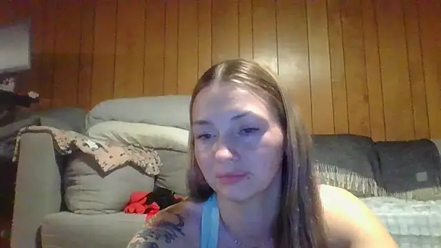 Snapshot of MaggieMayI89 chatting on 01.11.26 MaggieMayI89 online show from 01.11.26