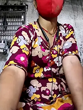 Snapshot of Anushka_Ji chatting on 06.07.26 Anushka Ji online show from 06.07.26