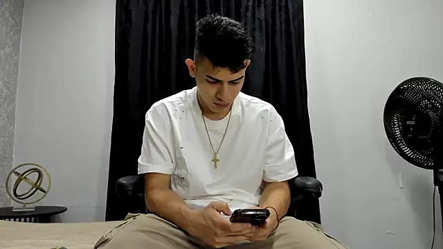 andrew rose  online show from 01.13.25