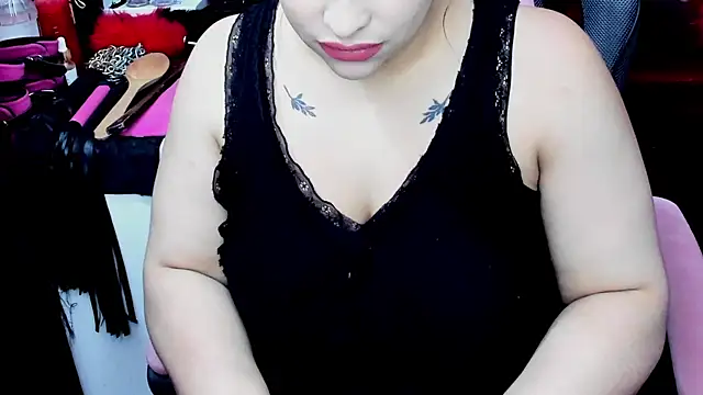 Snapshot of True_Bdsm chatting on 01.23.25 True Bdsm online show from 01.23.25