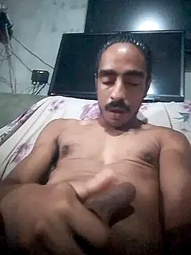 Snapshot of angelicosilva6 chatting on 02.14.25 angelicosilva6 online show from 02.14.25