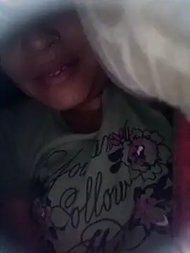 Snapshot of _sonal_sharma chatting on 10.11.25 sonal sharma online show from 10.11.25