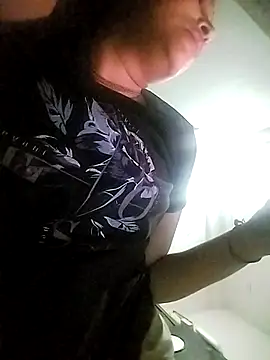 Snapshot of _sonal_sharma chatting on 10.12.25 sonal sharma online show from 10.12.25