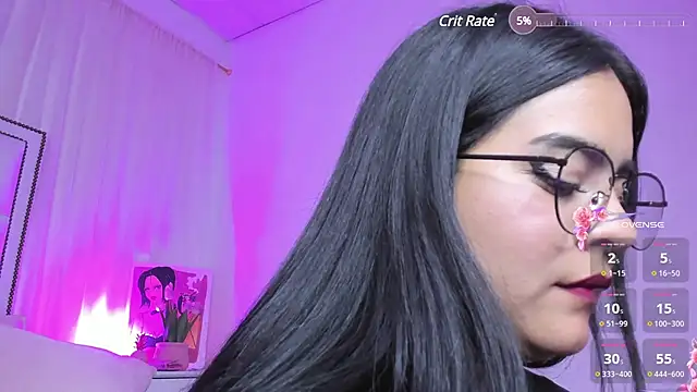 Snapshot of atena_hill chatting on 02.07.25 atena hill online show from 02.07.25