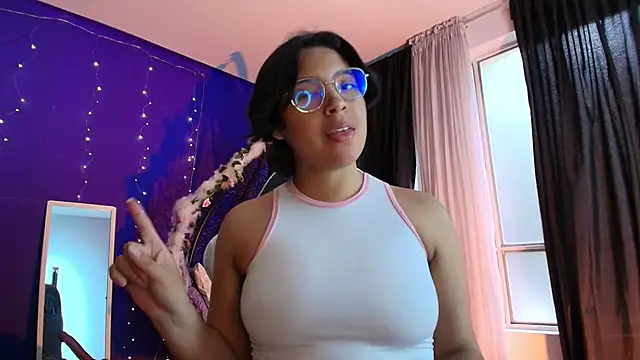 Emmapark  online show from 01.16.26