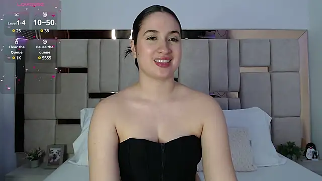 Snapshot of sofiaduque_26 chatting on 02.23.25 sofiaduque 26 online show from 02.23.25