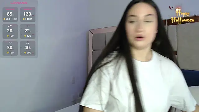 Snapshot of sofiaduque_26 chatting on 10.26.25 sofiaduque 26 online show from 10.26.25