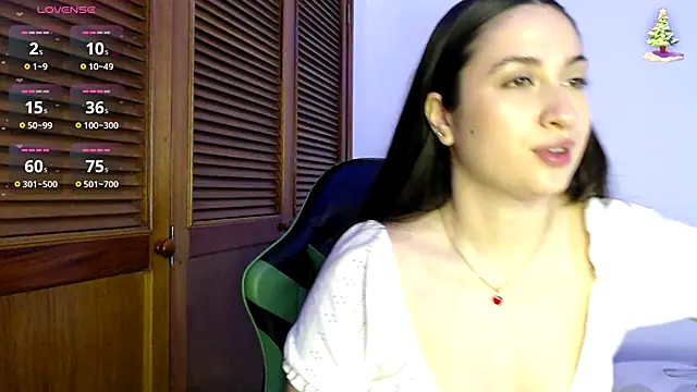 Snapshot of sofiaduque_26 chatting on 11.28.25 sofiaduque 26 online show from 11.28.25