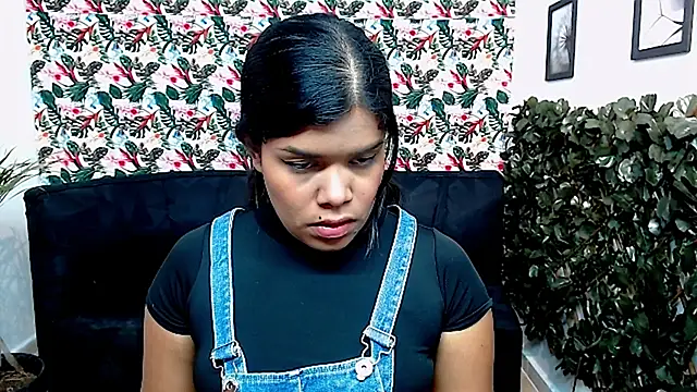 Snapshot of Wendy_Hot_ chatting on 01.18.25 Wendy Hot online show from 01.18.25