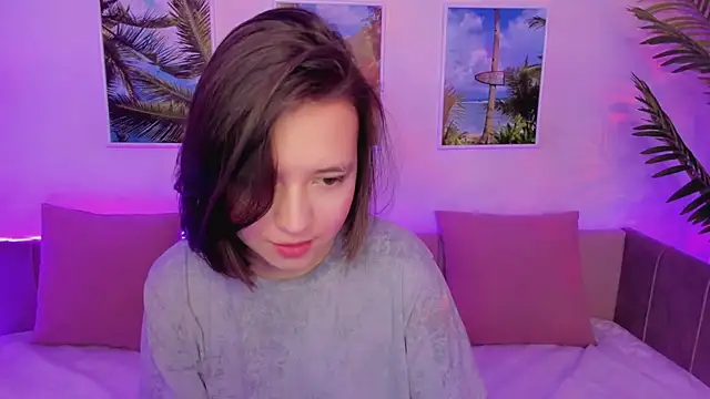 Lina Brownie online show from 01.18.25