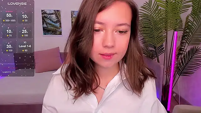 Lina Brownie online show from 09.09.25