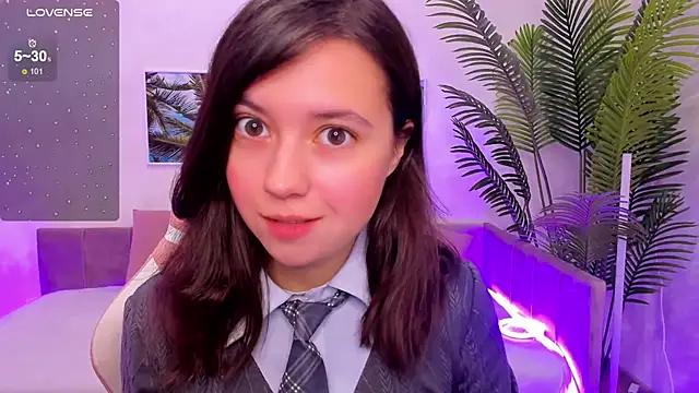 Lina Brownie online show from 10.07.25