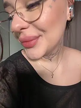 fuckdoll 18 online show from 03.05.25