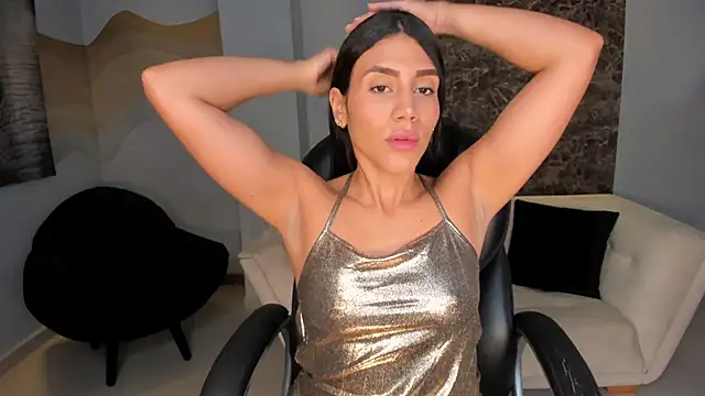 CharlotteCox  online show from 12.31.24