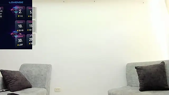 JuniorMorris  online show from 03.07.25