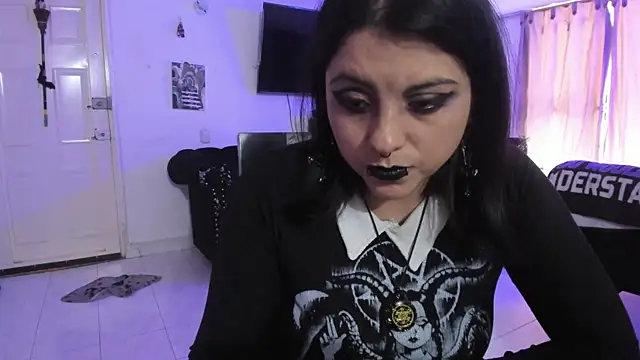 Snapshot of Acid666_alice chatting on 09.11.25 Acid666 alice online show from 09.11.25
