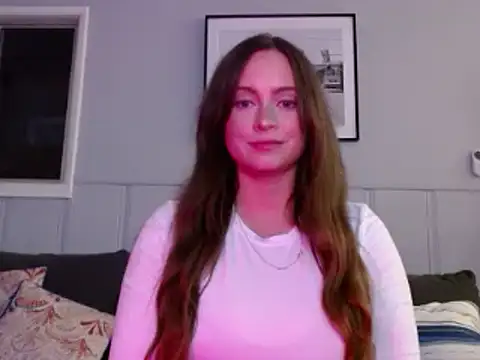 Sophie Raegan online show from 03.07.25